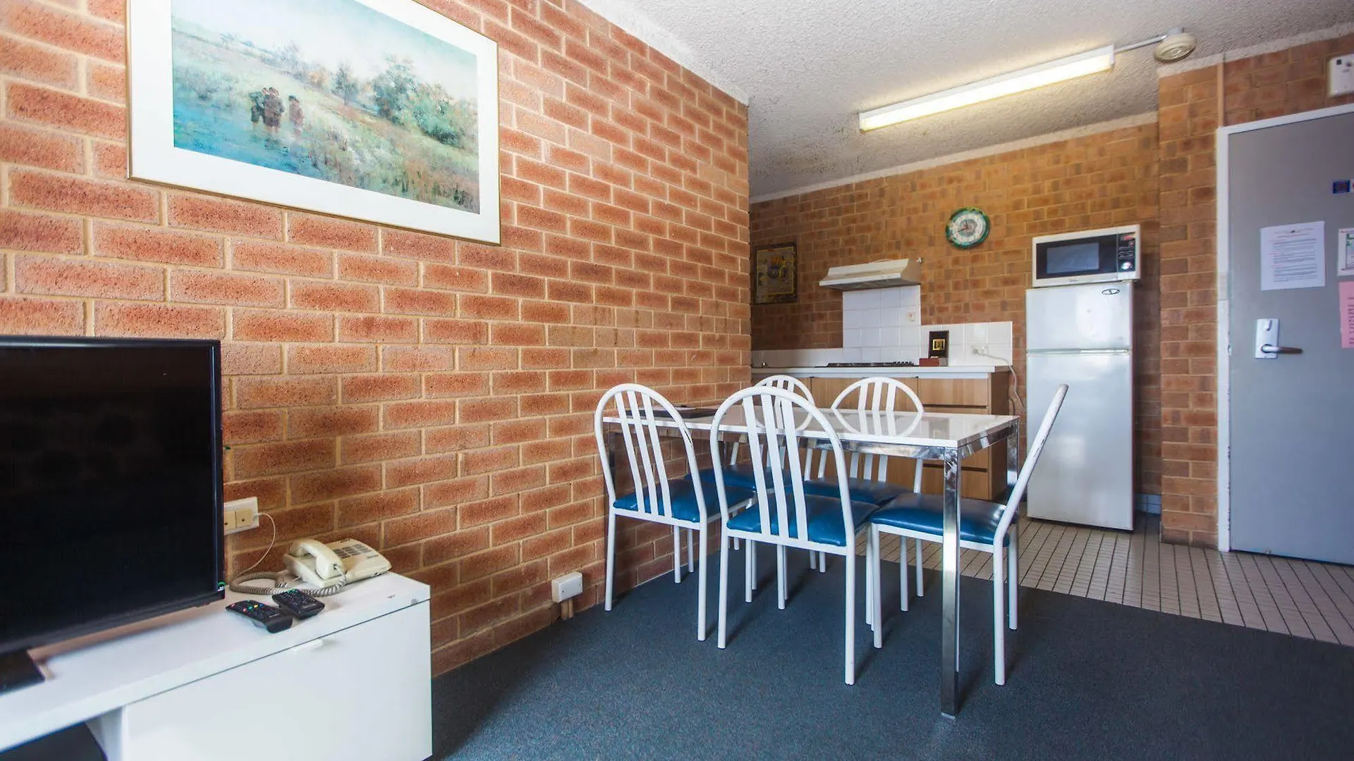 Perth Central City Stay Apartment Hotel אוסטרליה