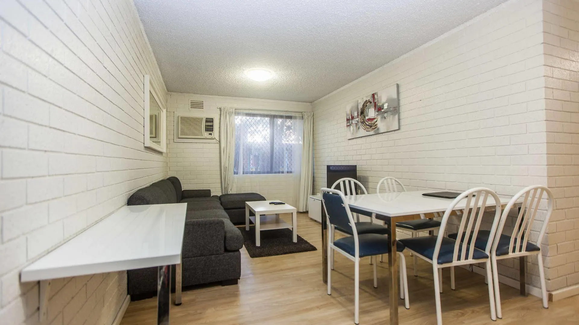 Perth Central City Stay Apartment Hotel מלון דירות