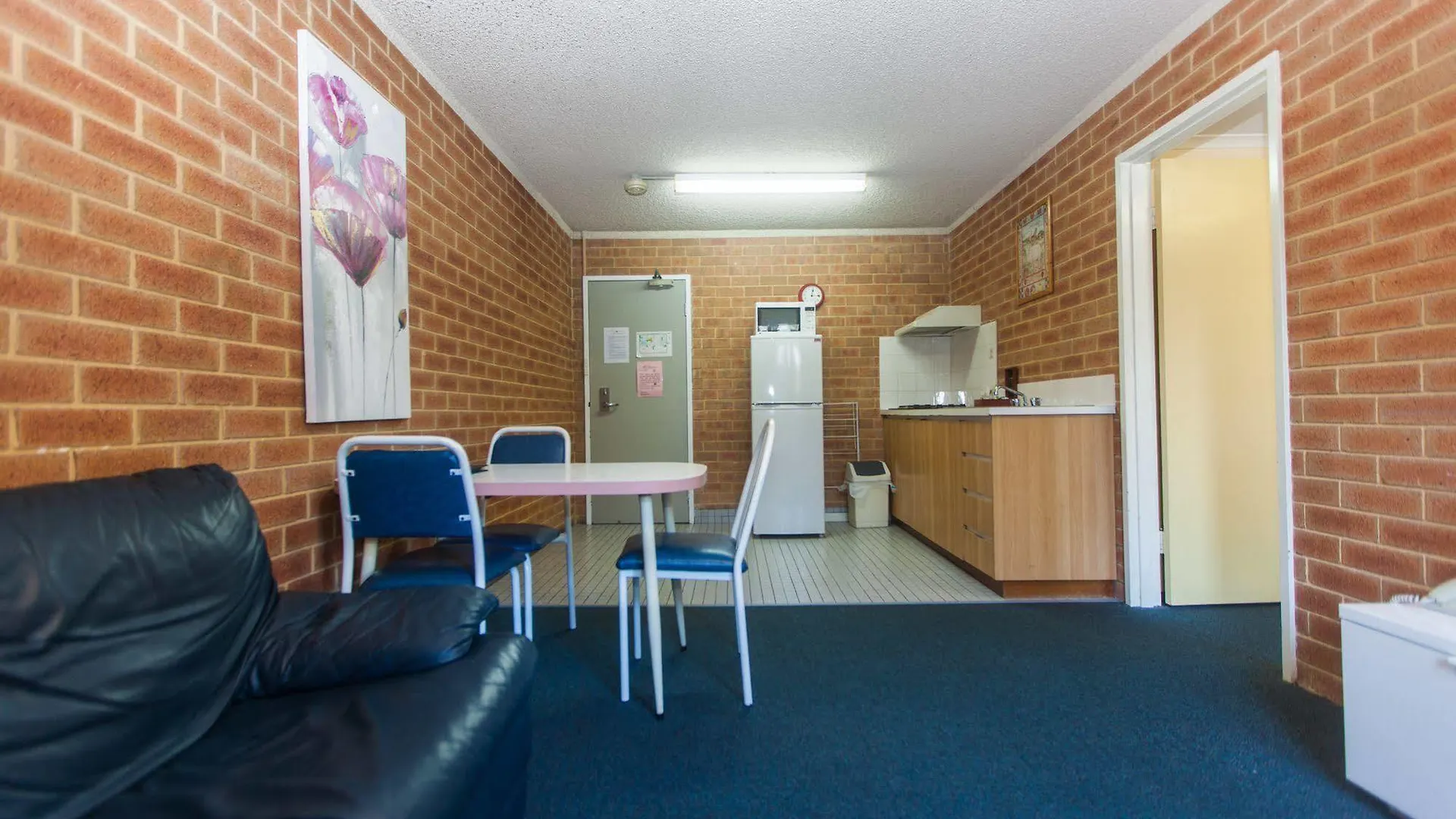 Perth Central City Stay Apartment Hotel