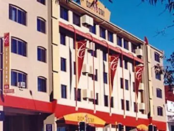 Perth Central City Stay Apartment Hotel מלון דירות